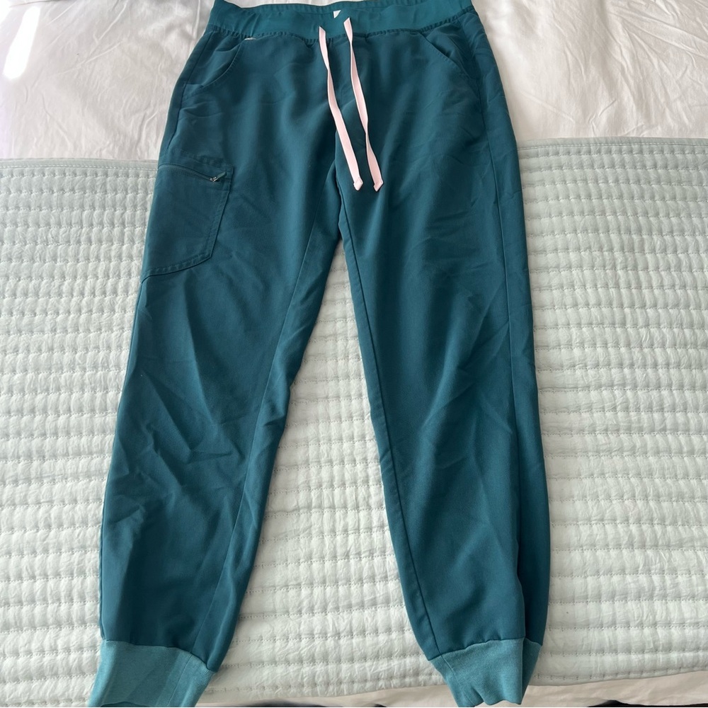 FIGS Zamora Jogger Scrubs- Size S, Caribbean Blue